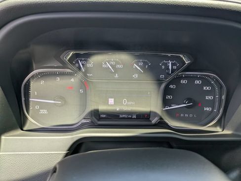Used 2023 GMC Sierra 2500 SLT w/ SLT Premium Package AWD/4WD image 31