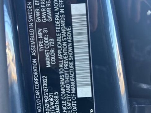 Used 2025 Volvo XC90 B6 Plus image 26