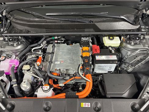 New 2026 Subaru Solterra Premium image 4