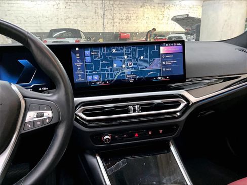 Used 2023 BMW i4 eDrive35 w/ Premium Package RWD image 9