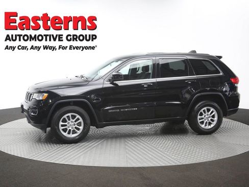 Used 2018 Jeep Grand Cherokee Laredo RWD image 59