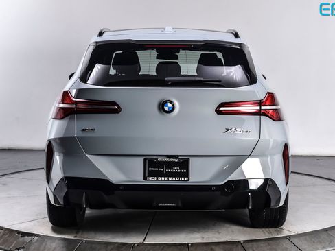 Used 2025 BMW X3 xDrive30i w/ Premium Package image 4