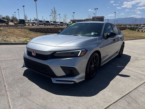 Used 2022 Honda Civic Sport image 3