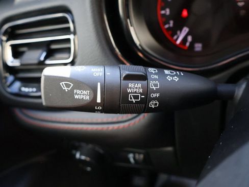 Used 2025 Dodge Durango GT image 40