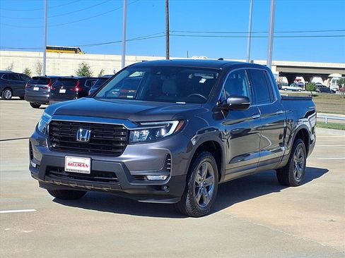 Used 2023 Honda Ridgeline RTL-E image 4