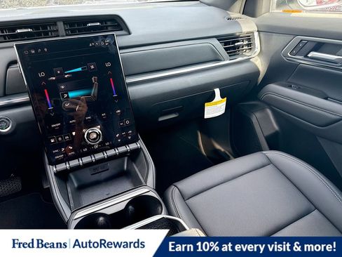 New 2026 GMC Terrain Elevation w/ Elevation Premium Package AWD/4WD image 27