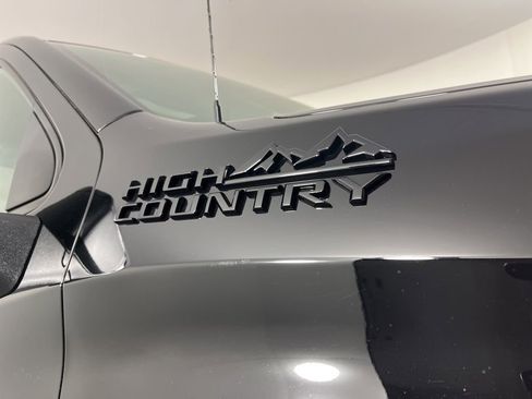 New 2026 Chevrolet Silverado 1500 High Country w/ High Country Premium Package AWD/4WD image 8