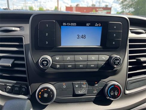 New 2025 Ford Transit 250 148 Medium Roof image 15