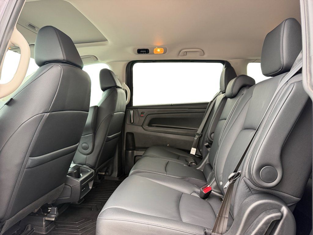 Used 2026 Honda Odyssey EX-L image 28