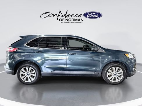 Used 2019 Ford Edge Titanium AWD/4WD image 10