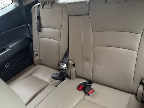 Used 2018 Honda Pilot EX-L image 8