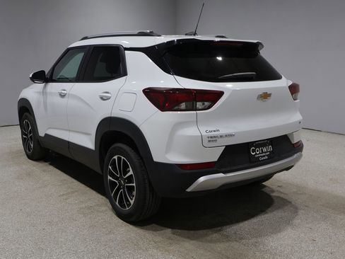 Used 2025 Chevrolet TrailBlazer LT image 5