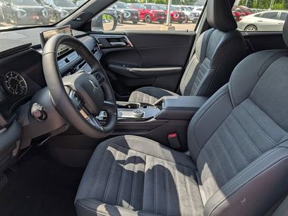 New 2026 Mitsubishi Outlander LE