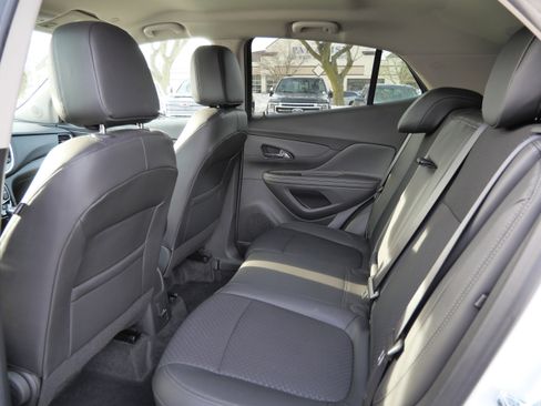 Used 2022 Buick Encore Preferred w/ Safety Package image 13