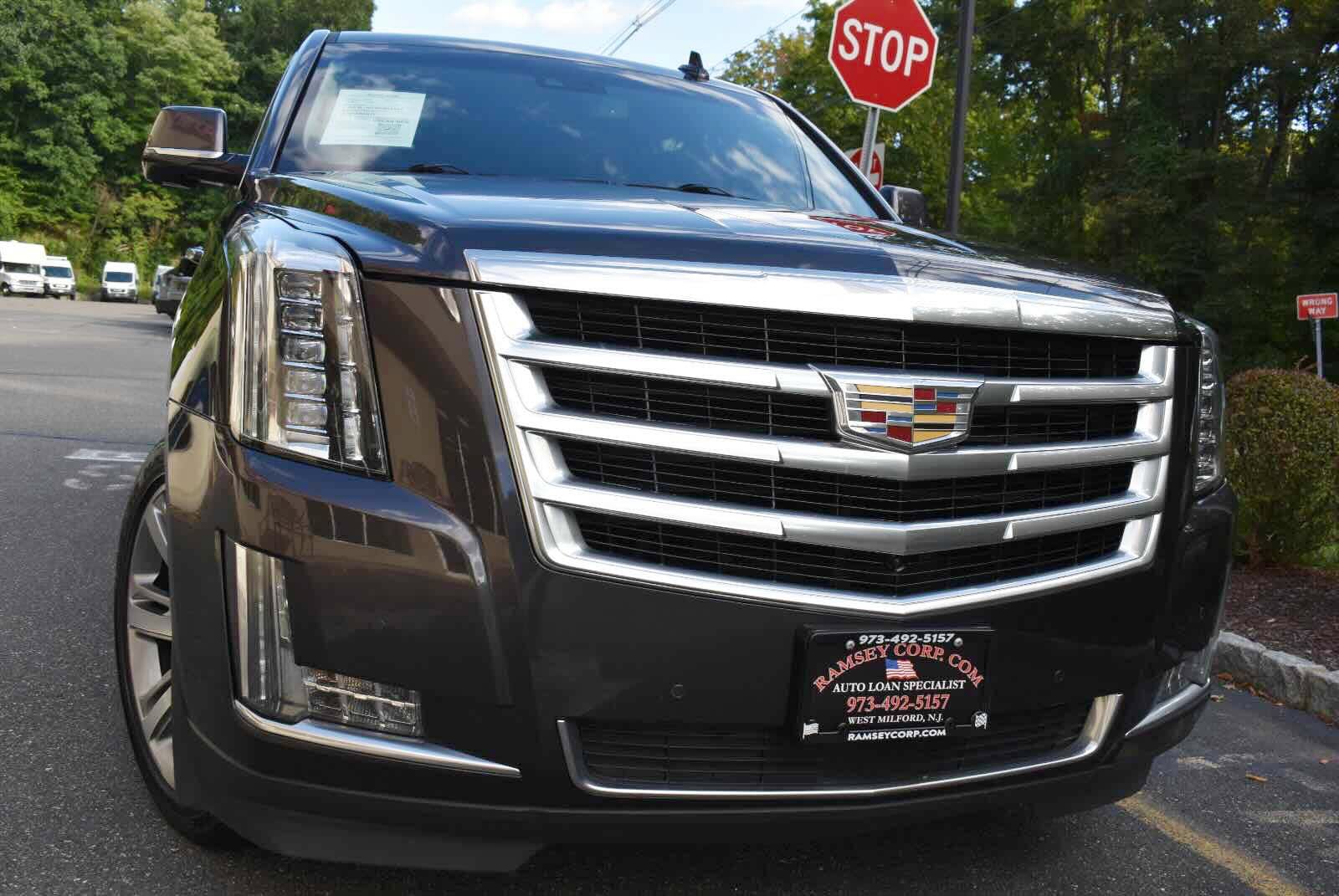 Used 2016 Cadillac Escalade ESV Premium AWD/4WD image 56