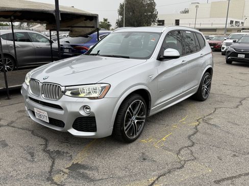Used 2016 BMW X3 xDrive35i w/ M Sport image 2