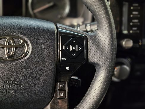 Used 2024 Toyota 4Runner TRD Off-Road image 28