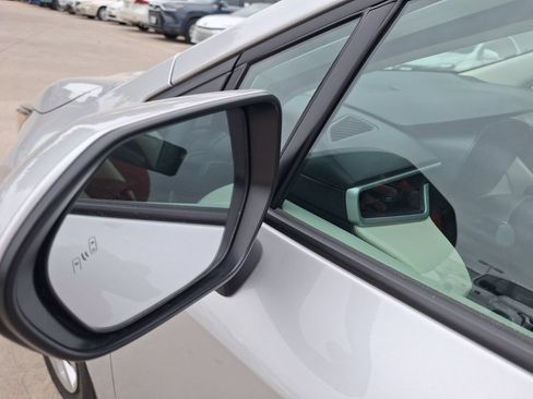 Used 2026 Toyota Corolla LE FWD image 14