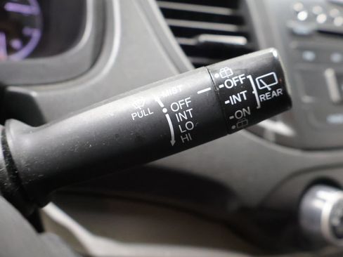 Used 2013 Honda CR-V LX image 34