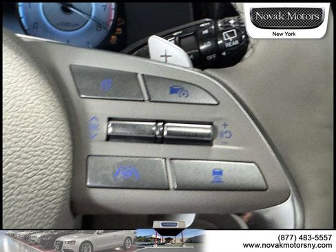 Used 2023 Hyundai Palisade Limited AWD/4WD image 18