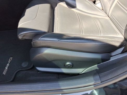 Used 2018 Mercedes-Benz C 63 AMG S image 25