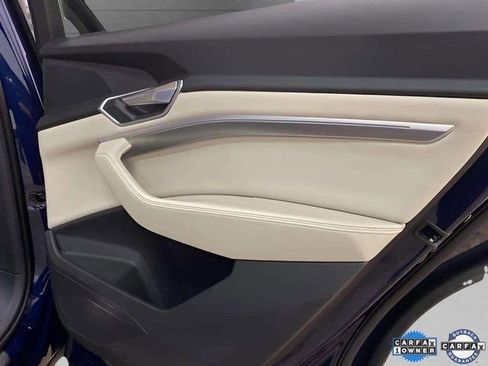 Used 2021 Audi e-tron Premium image 73