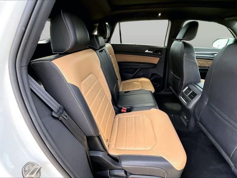 Used 2020 Volkswagen Atlas Cross Sport SEL Premium w/ Cross Sport MDO Package AWD/4WD image 20