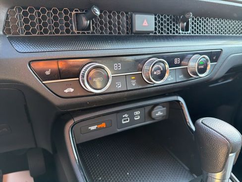 Certified 2023 Honda CR-V EX image 32