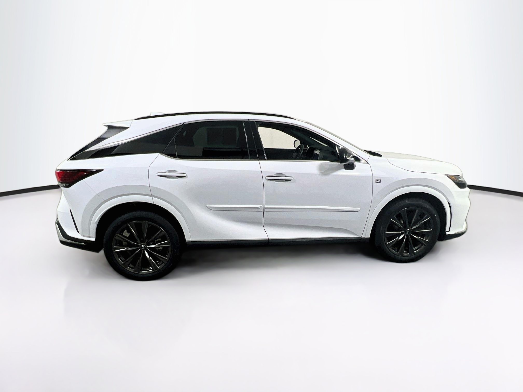 Used 2023 Lexus RX 350 F Sport w/ Cold Area Package AWD/4WD image 4
