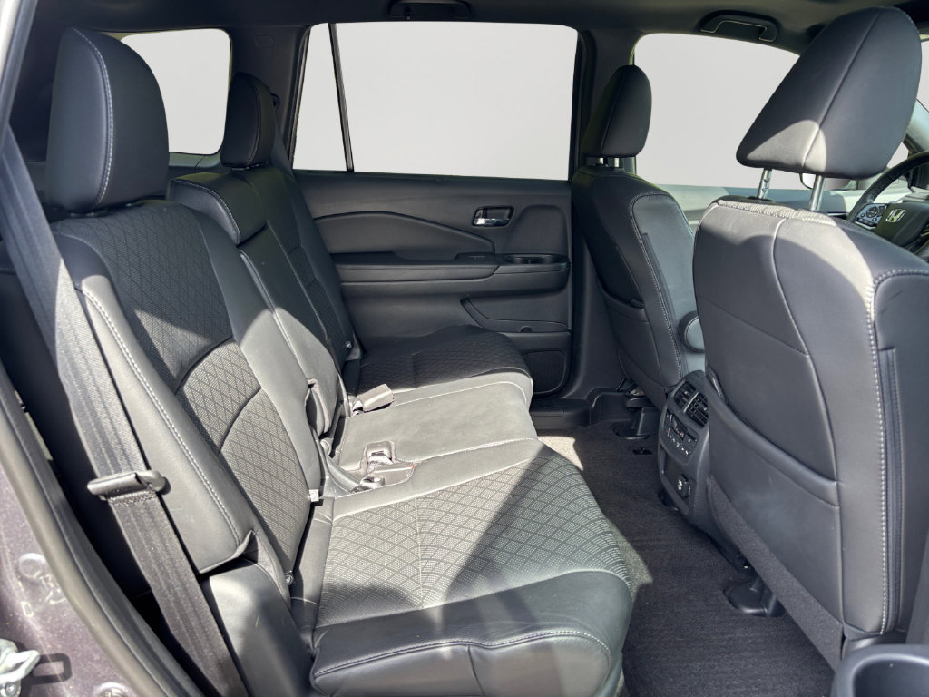 Used 2020 Honda Passport Elite image 12