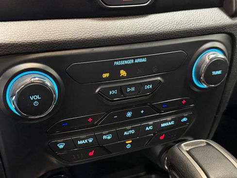 Used 2021 Ford Ranger Lariat w/ Tremor Off-Road Package image 36