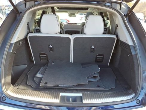 Used 2024 Acura MDX SH-AWD w/ Advance Package image 10