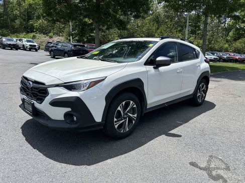 Used 2026 Subaru Crosstrek 2.5i Premium AWD/4WD image 7