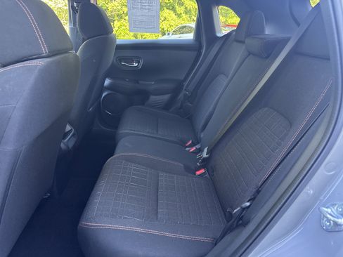 Used 2024 Honda HR-V Sport image 8