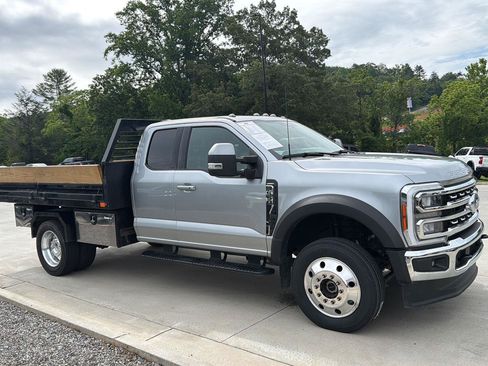 Used 2023 Ford F550 4x4 SuperCab Super Duty image 2
