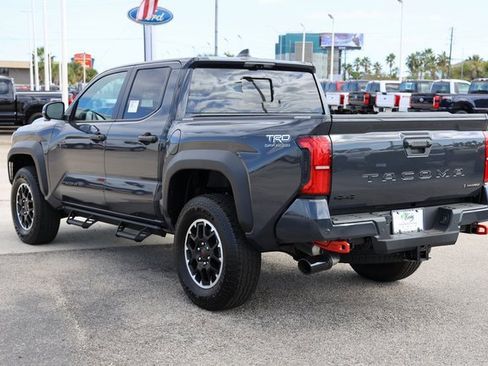 New 2025 Toyota Tacoma TRD Off-Road image 6
