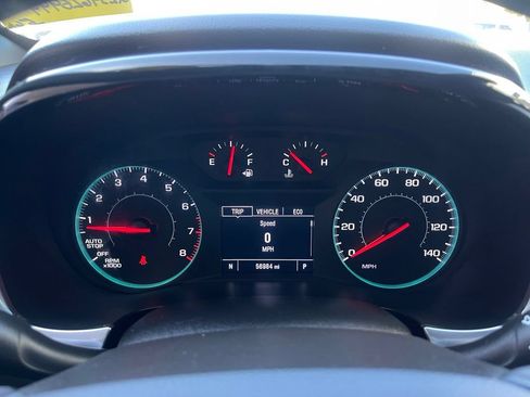 Used 2023 Chevrolet Traverse LT w/ LPO, Cargo Package FWD image 20
