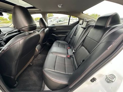 Certified 2024 Nissan Altima 2.5 SR w/ SR Premium Package AWD/4WD image 25