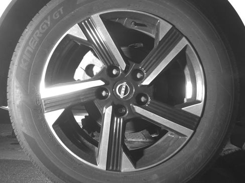 Used 2025 Nissan Sentra SV image 15