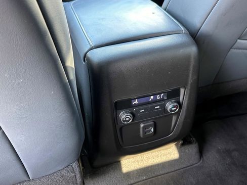 Used 2023 Buick Enclave Essence w/ Experience Buick Package image 12