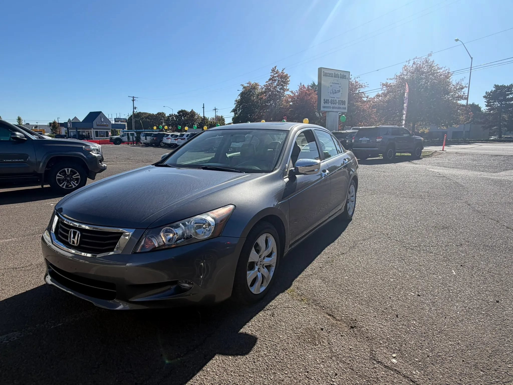 Used 2010 Honda Accord EX-L image 7
