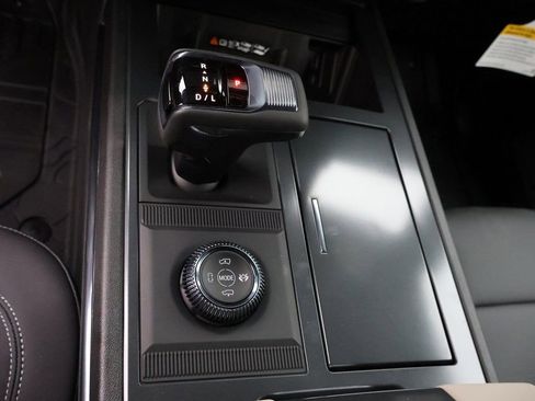 New 2026 GMC Hummer EV SUV AWD/4WD image 39
