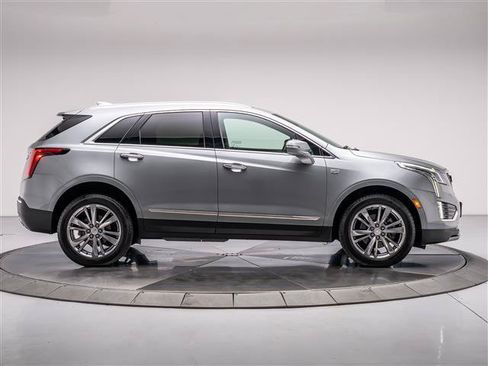 Used 2023 Cadillac XT5 Premium Luxury FWD image 6