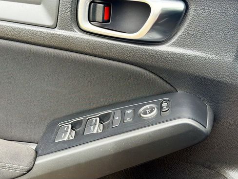 Used 2023 Honda Civic Sport image 14
