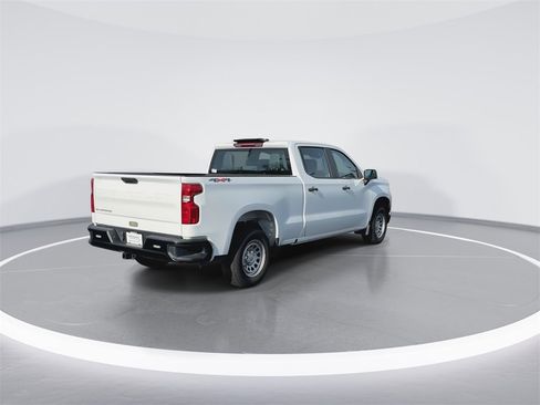 Used 2022 Chevrolet Silverado 1500 W/T w/ Trailering Package image 8