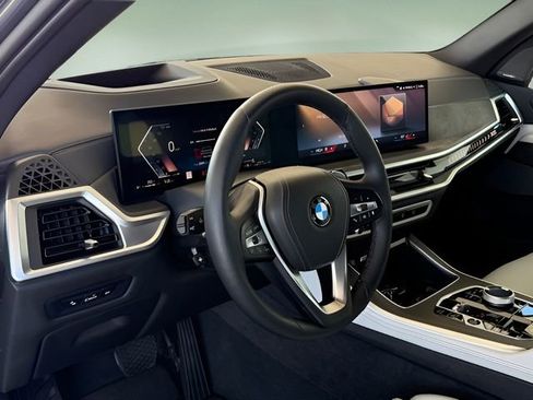 Certified 2024 BMW X5 sDrive40i w/ Executive Package image 21