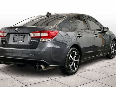 Used 2022 Subaru Impreza 2.0i Premium image 11
