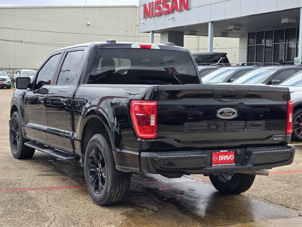 Used 2022 Ford F150 XL w/ STX Black Appearance Package RWD image 6