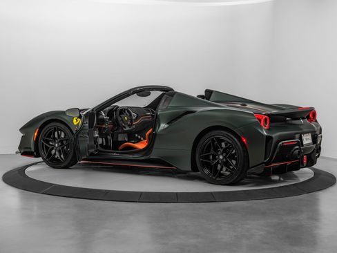 Certified 2020 Ferrari 488 Pista Spider RWD image 2