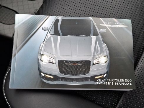 Used 2023 Chrysler 300 S w/ Comfort Group image 26